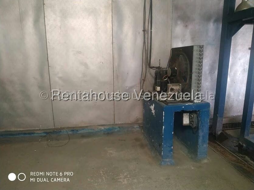 Comercial (Local Comercial) en Venta en San José, Miranda - 38