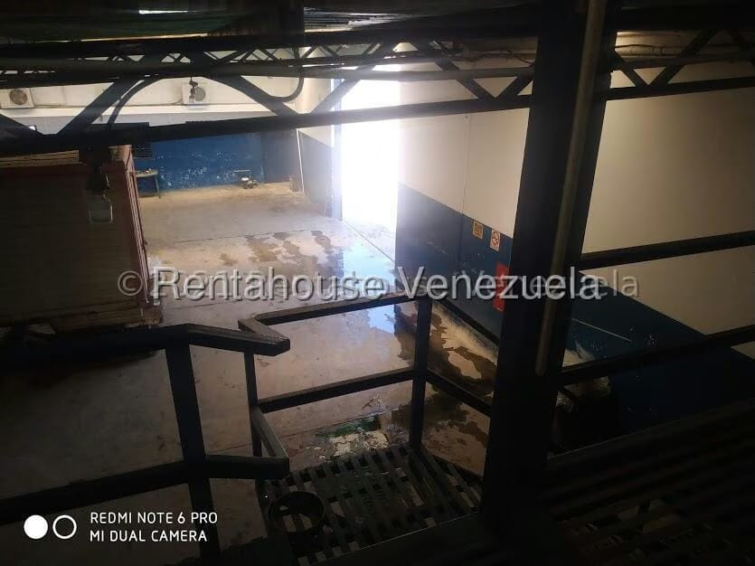 Comercial (Local Comercial) en Venta en San José, Miranda - 44