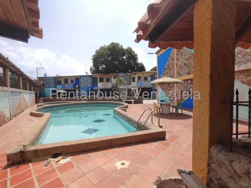 Townhouse (Duplex) en Venta en El Playon, Aragua - 27