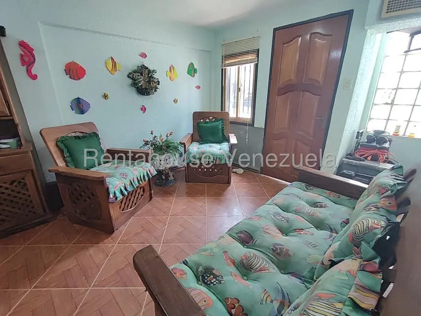 Townhouse (Duplex) en Venta en El Playon, Aragua - 4
