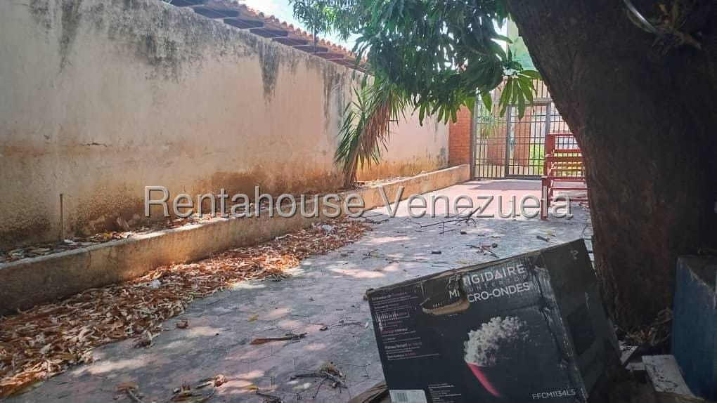 Comercial (Edificio) en Venta en Las Mercedes, Zulia - 11