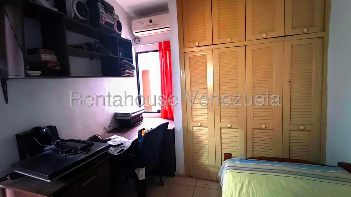 Casa (1 Nivel) en Alquiler en Los Yabos, Lara - 11