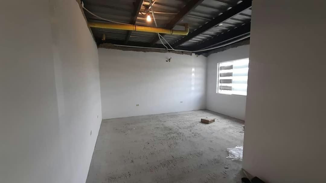 Comercial (Edificio) en Venta en Avenida Libertador, Lara - 14