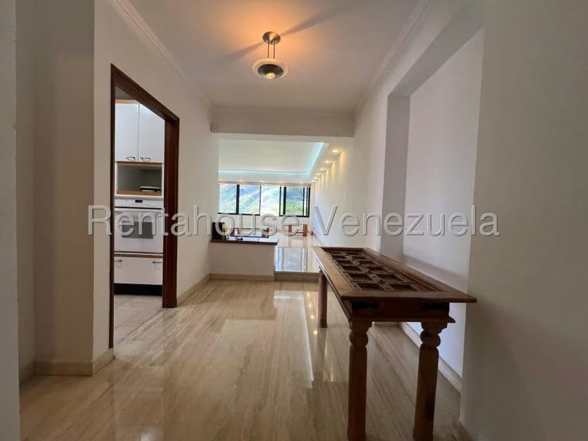 Apartamento (1 Nivel) en Venta en Miranda, Distrito Metropolitano - 4