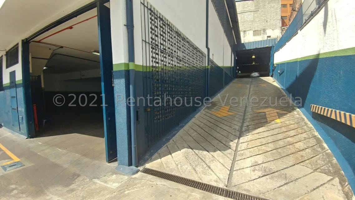 Comercial (Galpon - Deposito) en Venta en El Llanito, Distrito Metropolitano - 5