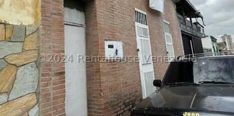 Casa (Multipes Niveles) en Venta en Sarria, Distrito Metropolitano