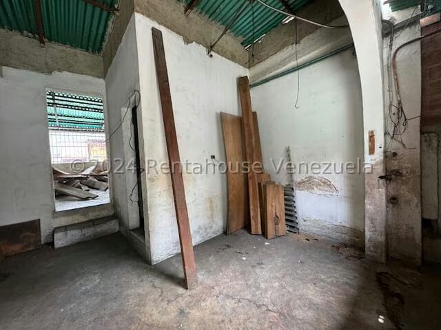 Casa (Multipes Niveles) en Venta en Sarria, Distrito Metropolitano - 15