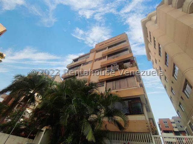 Apartamento (Duplex) en Venta en La Soledad, Aragua - 38