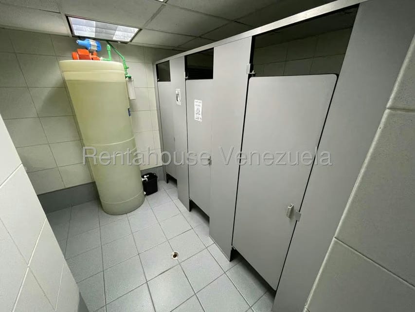 Comercial (Oficina) en Alquiler en Parroquia Catedral, Distrito Metropolitano - 18