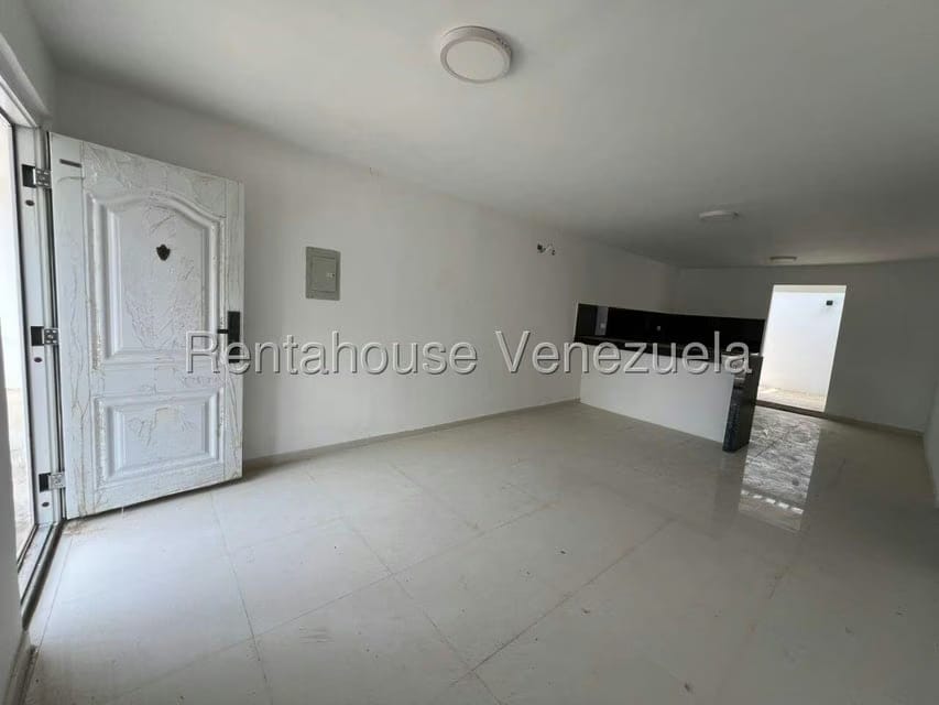 Apartamento (1 Nivel) en Venta en Centro, Falcon - 2