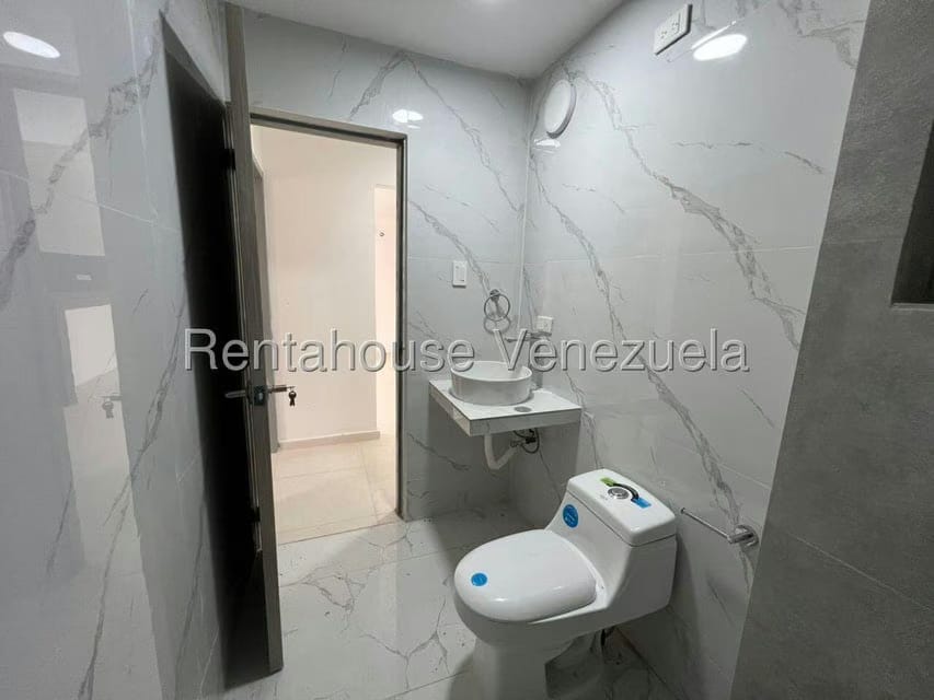 Apartamento (1 Nivel) en Venta en Centro, Falcon - 13