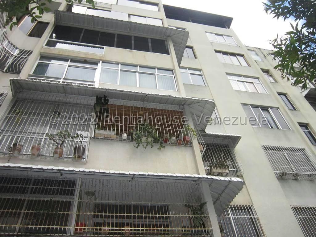APARTAMENTO EN VENTA – ELENA MARIN NOBREGA