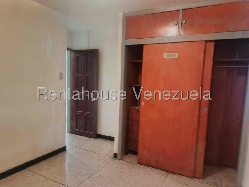 Casa (Duplex) en Alquiler en La California Norte, Distrito Metropolitano - 30