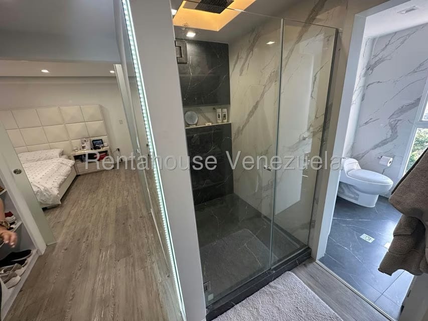 Apartamento (1 Nivel) en Venta en Alto Hatillo, Distrito Metropolitano - 28