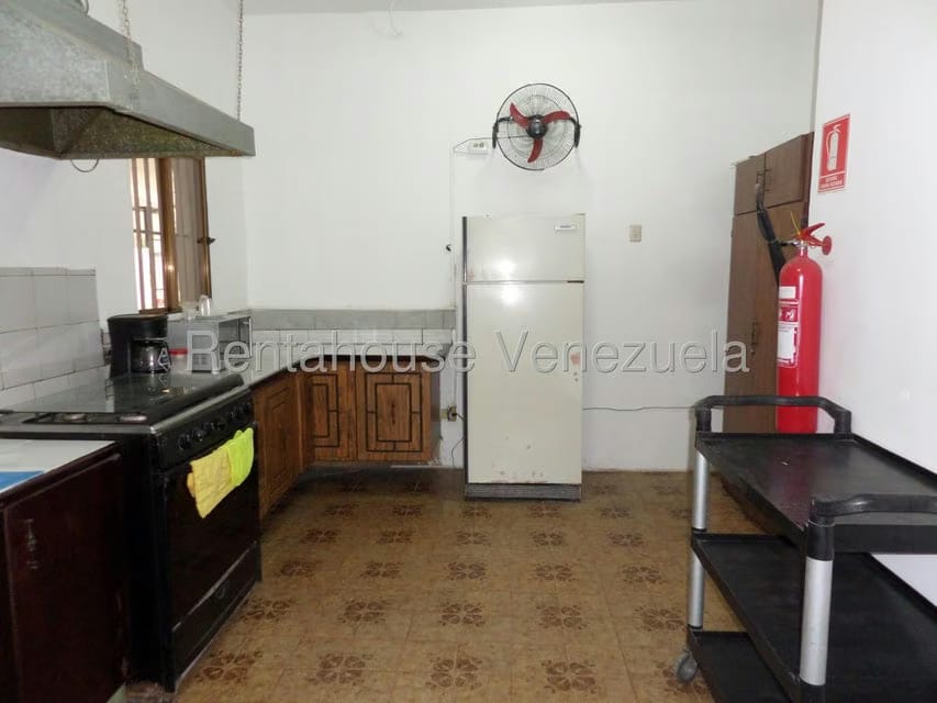 Comercial (Local Comercial) en Alquiler en Las Acacias, Distrito Metropolitano - 6