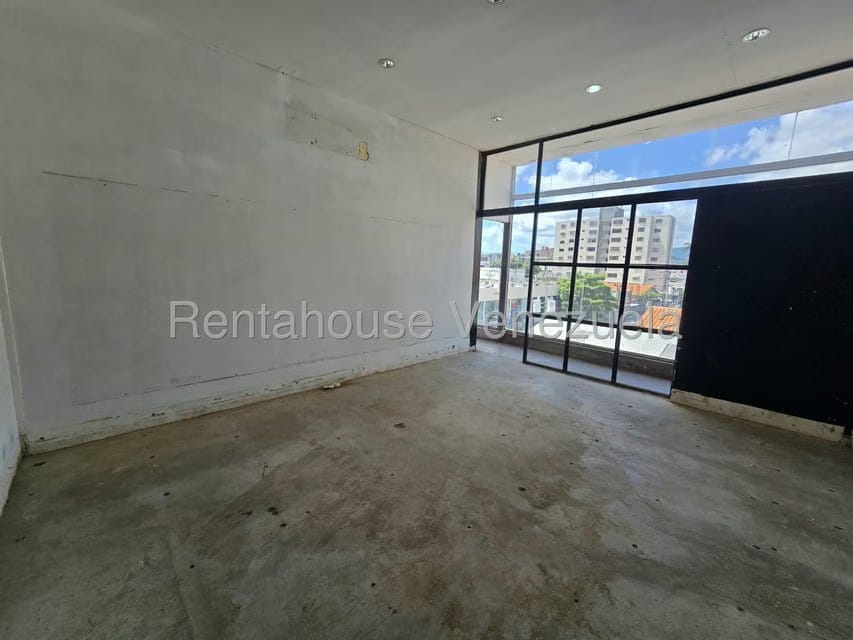 Comercial (Local Comercial) en Alquiler en Nueva Segovia, Lara - 2