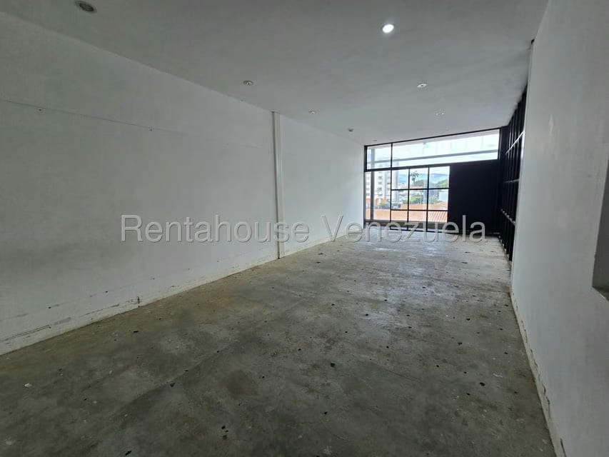 Comercial (Local Comercial) en Alquiler en Nueva Segovia, Lara - 9