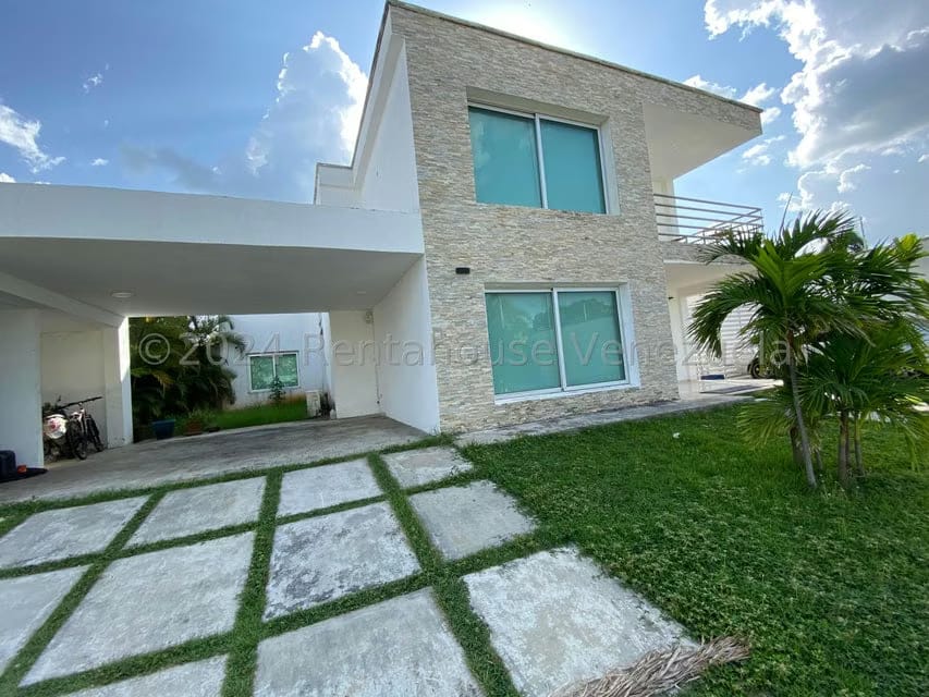 Casa (Duplex) en Venta en Le Jardin, Portuguesa