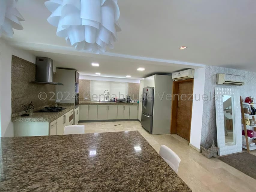 Casa (Duplex) en Venta en Le Jardin, Portuguesa - 11