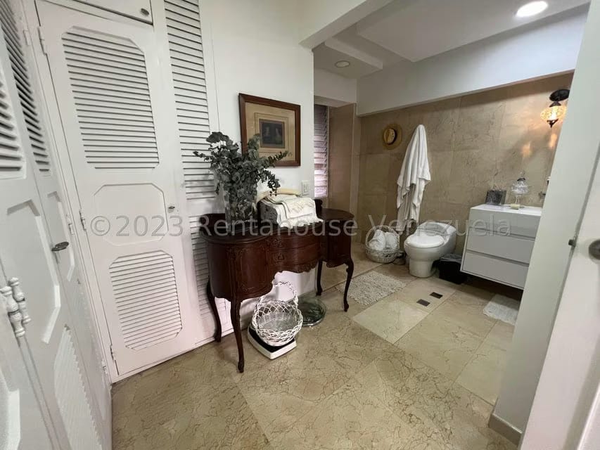 Apartamento (1 Nivel) en Venta en Las Mesetas de Santa Rosa de Lima, Distrito Metropolitano - 25