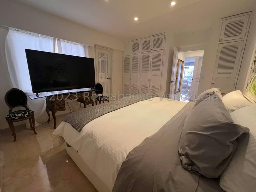 Apartamento (1 Nivel) en Venta en Las Mesetas de Santa Rosa de Lima, Distrito Metropolitano - 32