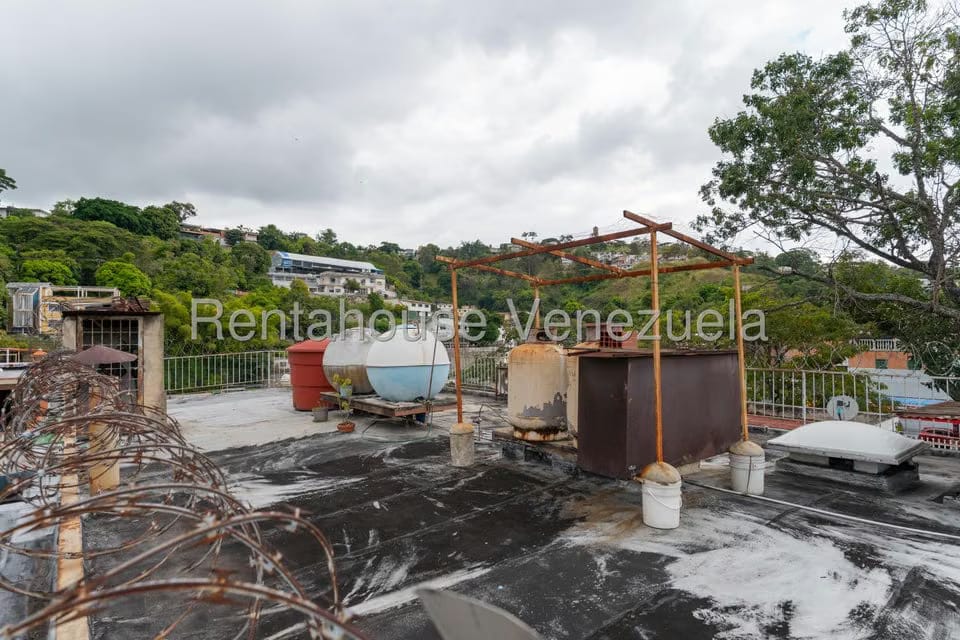 Comercial (Local Comercial) en Alquiler en Baruta, Distrito Metropolitano - 14