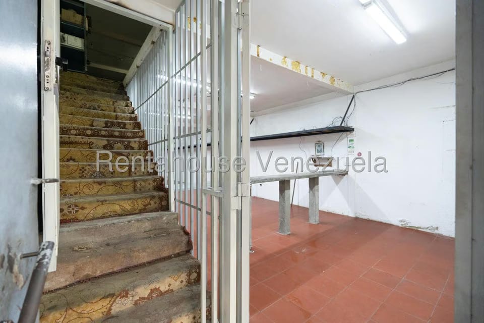 Comercial (Local Comercial) en Alquiler en Baruta, Distrito Metropolitano - 7