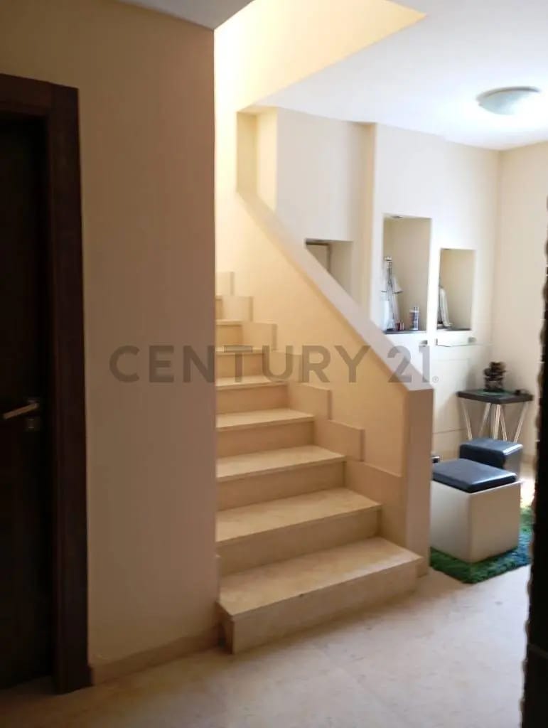 En venta Townhouse de Lujo en Conjunto cerrado - 15