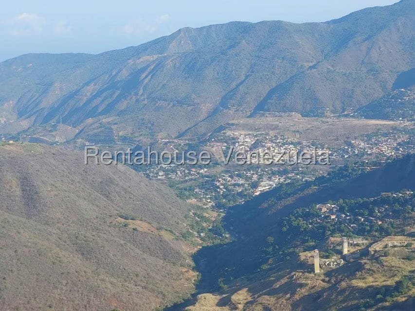 Comercial (Galpon - Deposito) en Venta en El Junquito, Distrito Metropolitano - 13