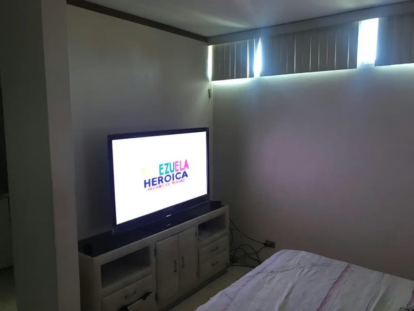 Casa (1 Nivel) en Alquiler en El Marques, Distrito Metropolitano - 12