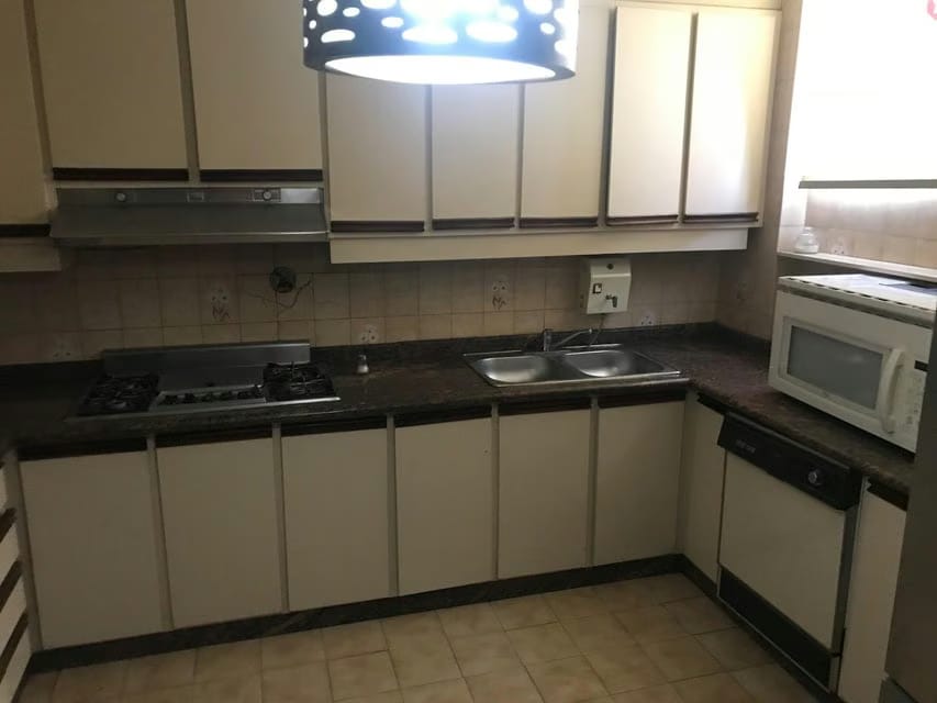 Casa (1 Nivel) en Alquiler en El Marques, Distrito Metropolitano - 21