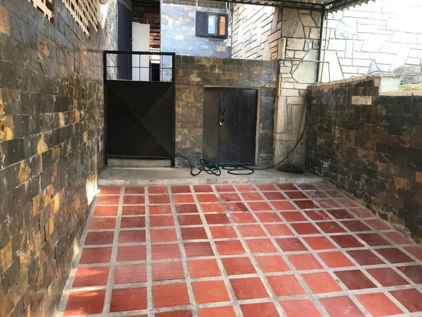 Casa (1 Nivel) en Alquiler en El Marques, Distrito Metropolitano - 27