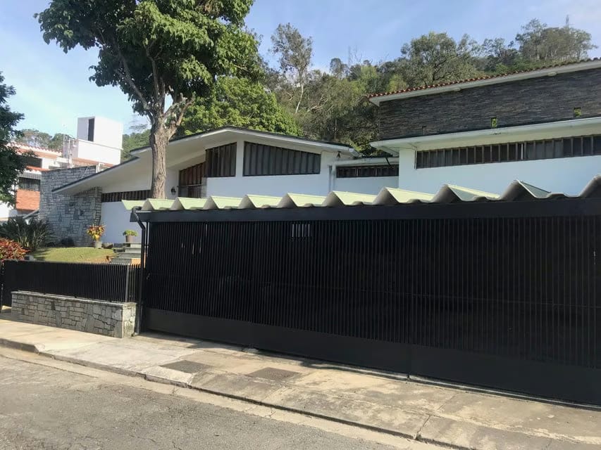 Casa (1 Nivel) en Alquiler en El Marques, Distrito Metropolitano - 42
