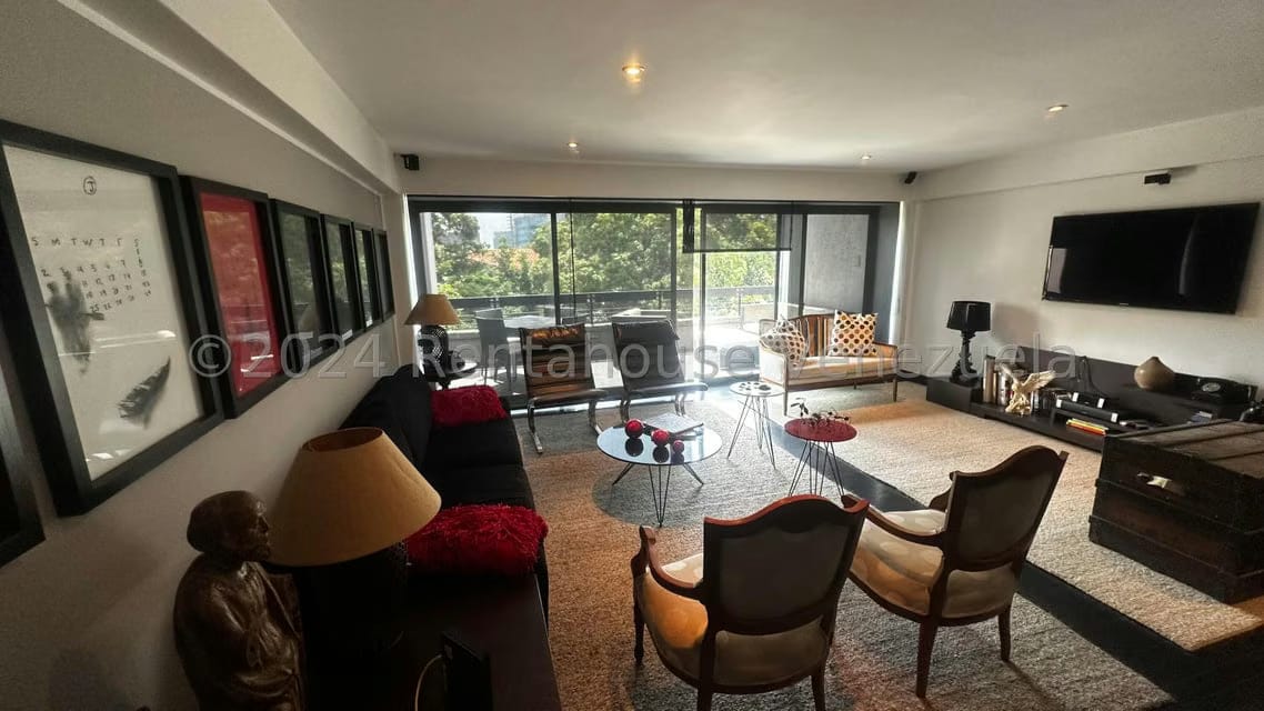 Apartamento (Duplex) en Venta en Las Mercedes, Distrito Metropolitano - 2