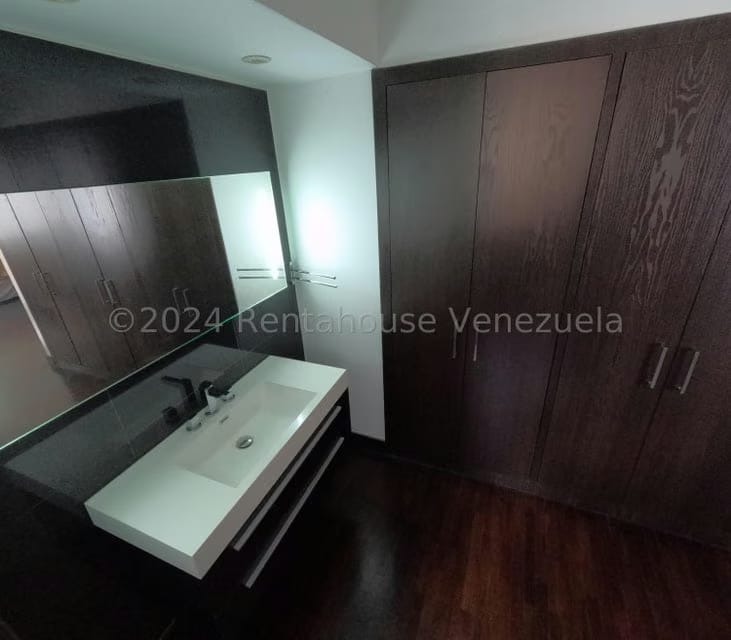 Apartamento (Duplex) en Venta en Las Mercedes, Distrito Metropolitano - 26