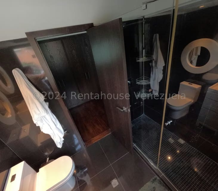 Apartamento (Duplex) en Venta en Las Mercedes, Distrito Metropolitano - 28
