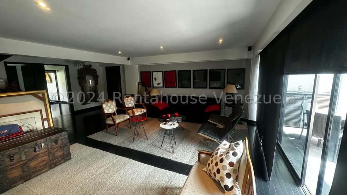 Apartamento (Duplex) en Venta en Las Mercedes, Distrito Metropolitano - 4