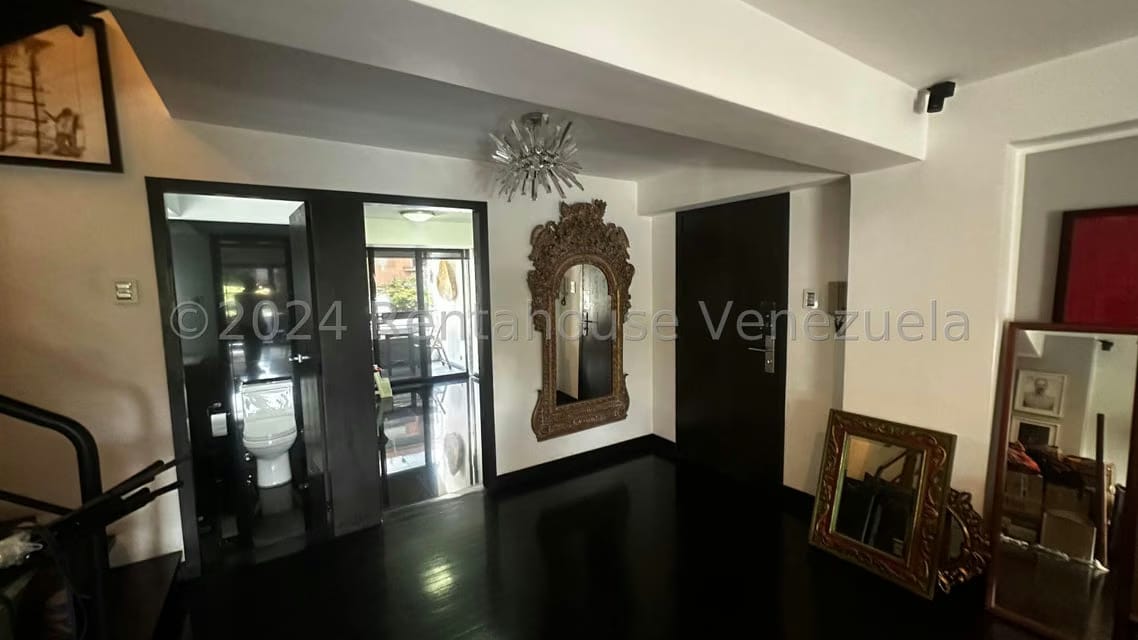 Apartamento (Duplex) en Venta en Las Mercedes, Distrito Metropolitano - 38