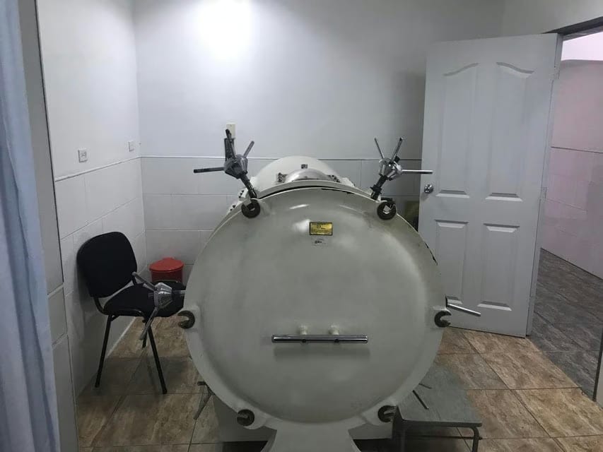 Comercial (Local Comercial) en Venta en La Campiña, Distrito Metropolitano - 12