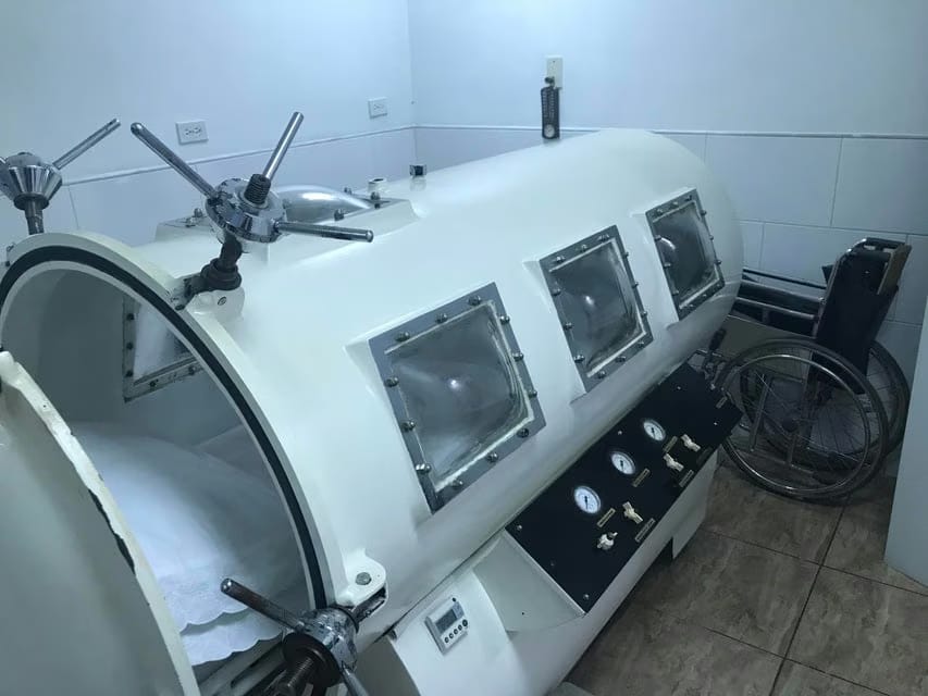 Comercial (Local Comercial) en Venta en La Campiña, Distrito Metropolitano - 13
