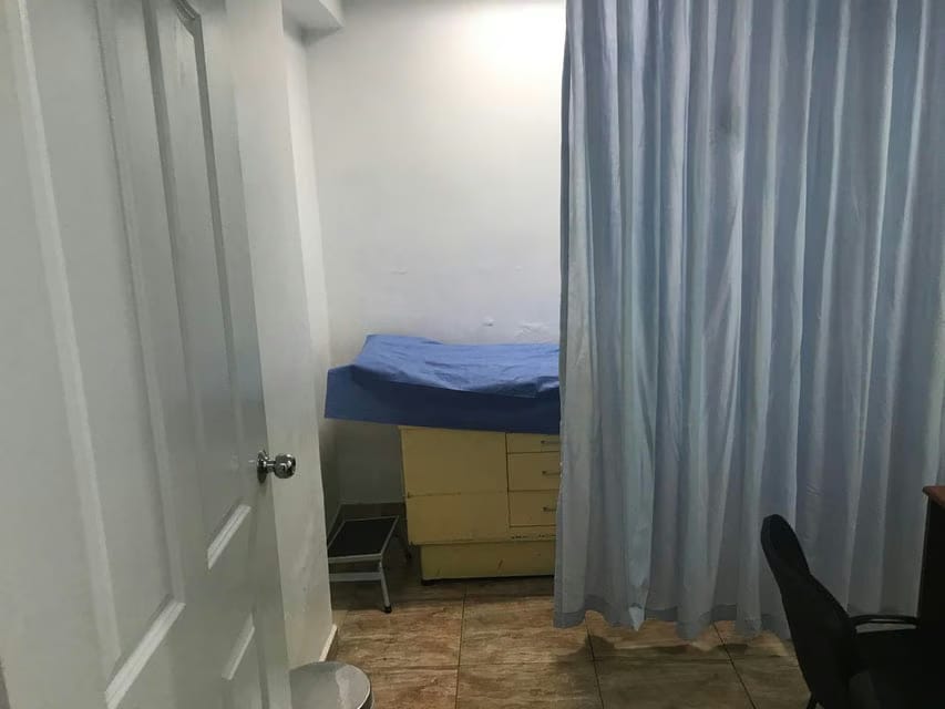 Comercial (Local Comercial) en Venta en La Campiña, Distrito Metropolitano - 19