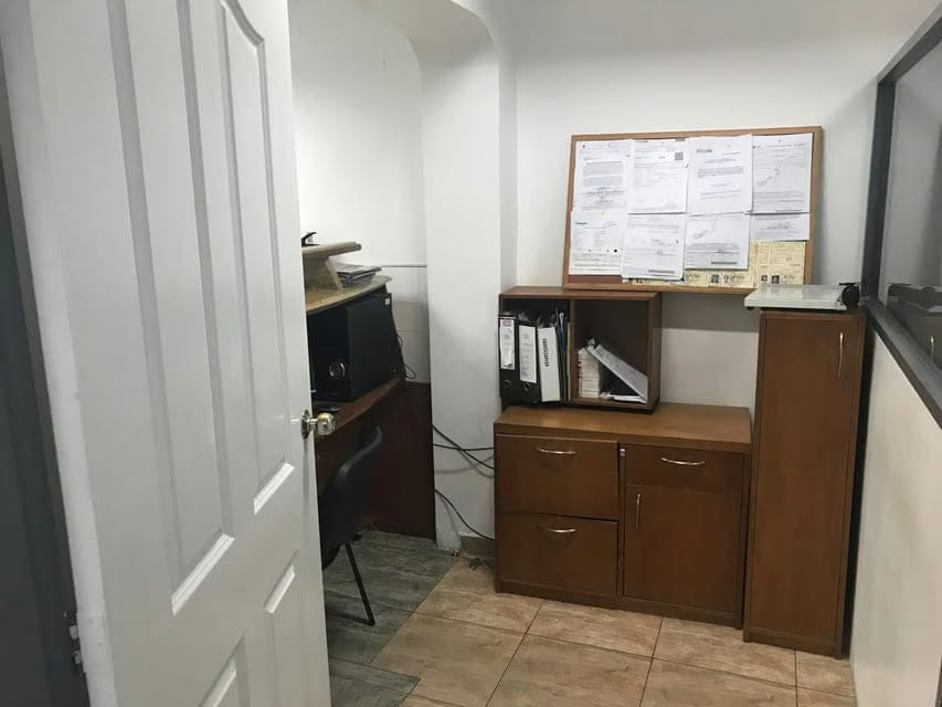 Comercial (Local Comercial) en Venta en La Campiña, Distrito Metropolitano - 7