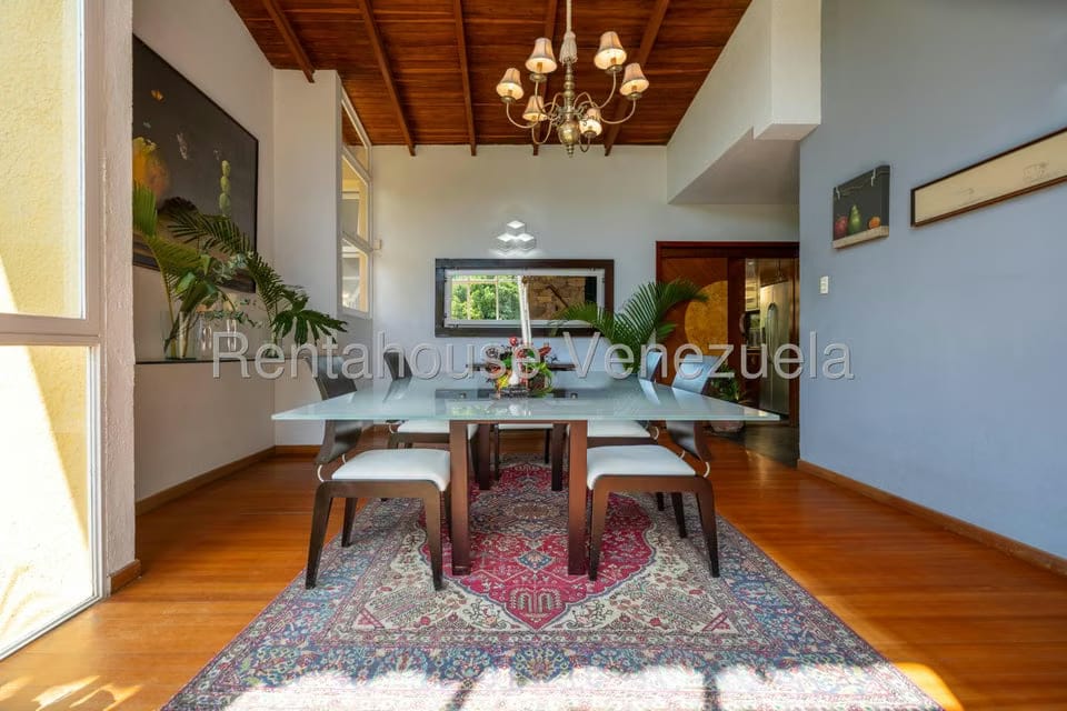 Casa (Multipes Niveles) en Venta en Los Geranios, Distrito Metropolitano - 14