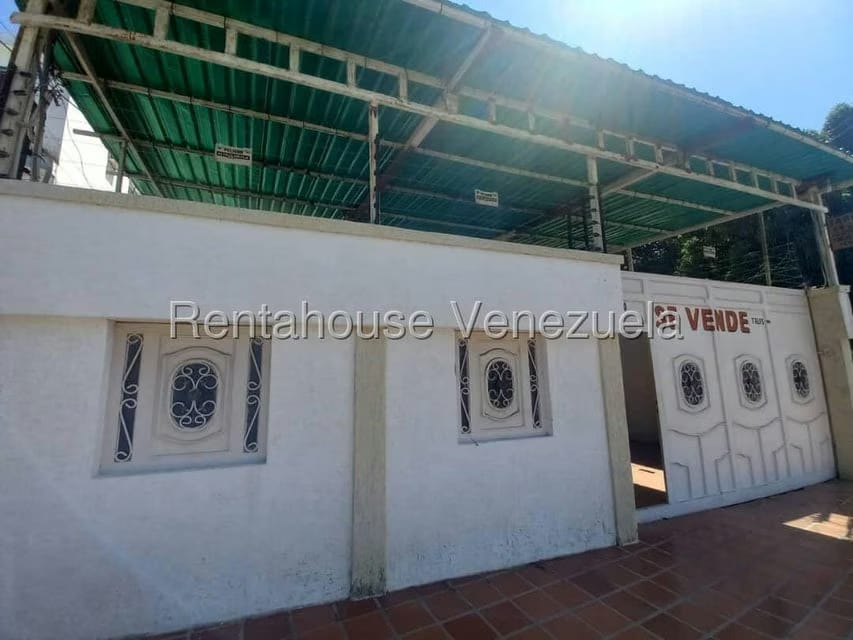 Comercial (Local Comercial) en Venta en Amparo, Zulia - 2