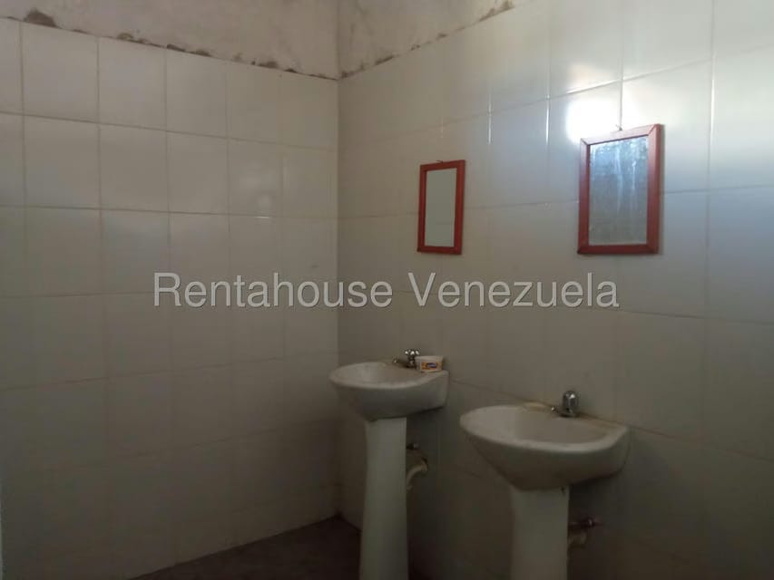 Comercial (Local Comercial) en Venta en Amparo, Zulia - 19