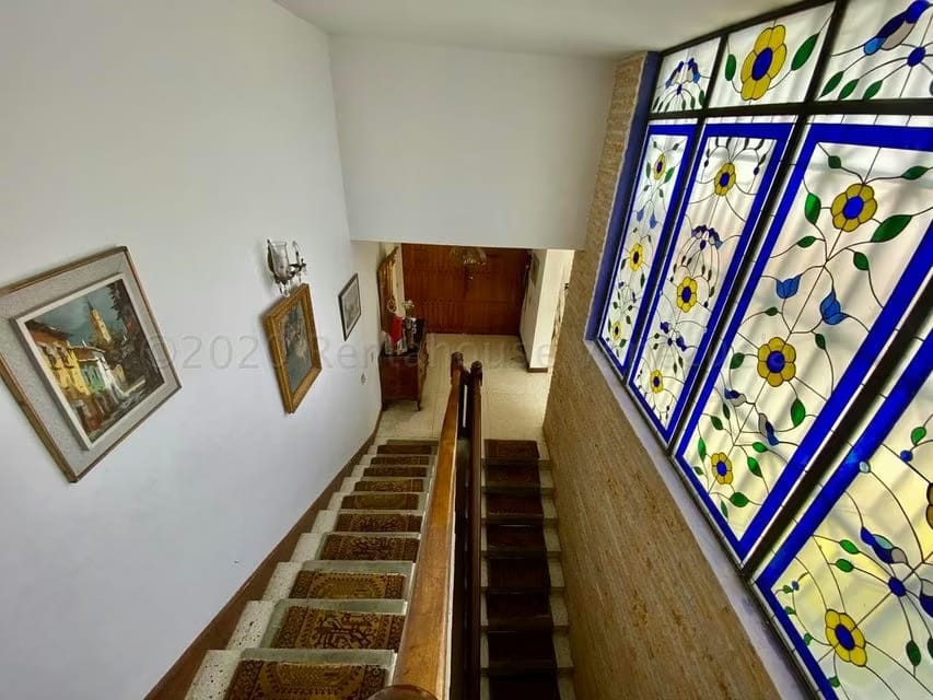 Casa (Multipes Niveles) en Venta en Prados del Este, Distrito Metropolitano - 12