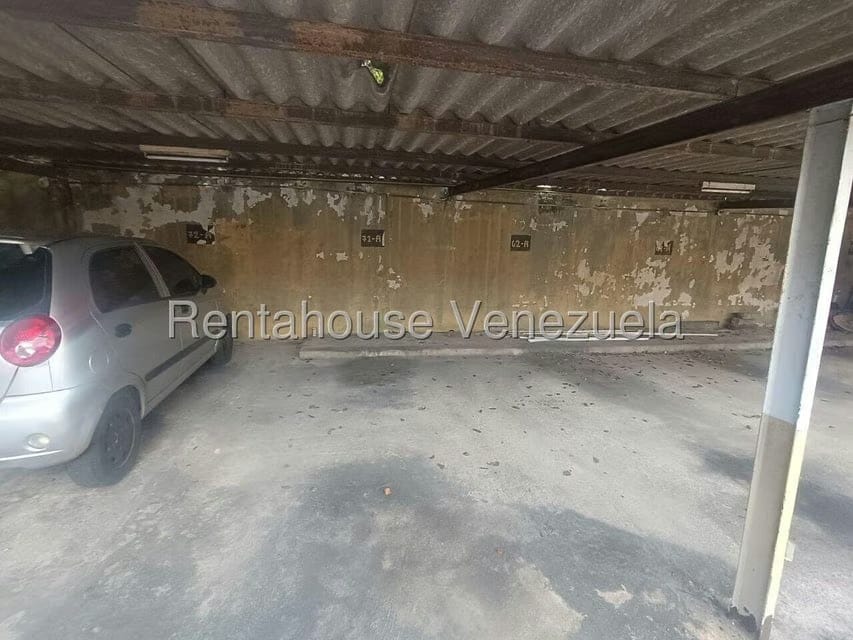 Apartamento (1 Nivel) en Alquiler en Prebo I, Carabobo - 25