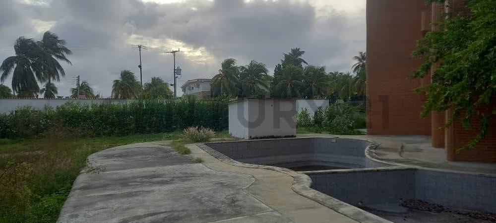 Venta de Edificio a terminar en Chichiriviche Estado Falcon Sector Playa Norte - 16