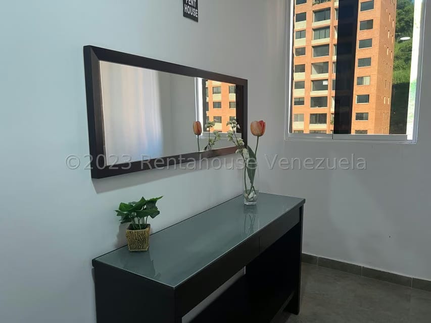 Apartamento (1 Nivel) en Venta en Colinas de La Tahona, Distrito Metropolitano - 3