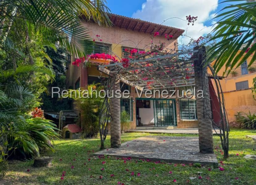 Casa (Multipes Niveles) en Venta en El Hatillo, Distrito Metropolitano - 12